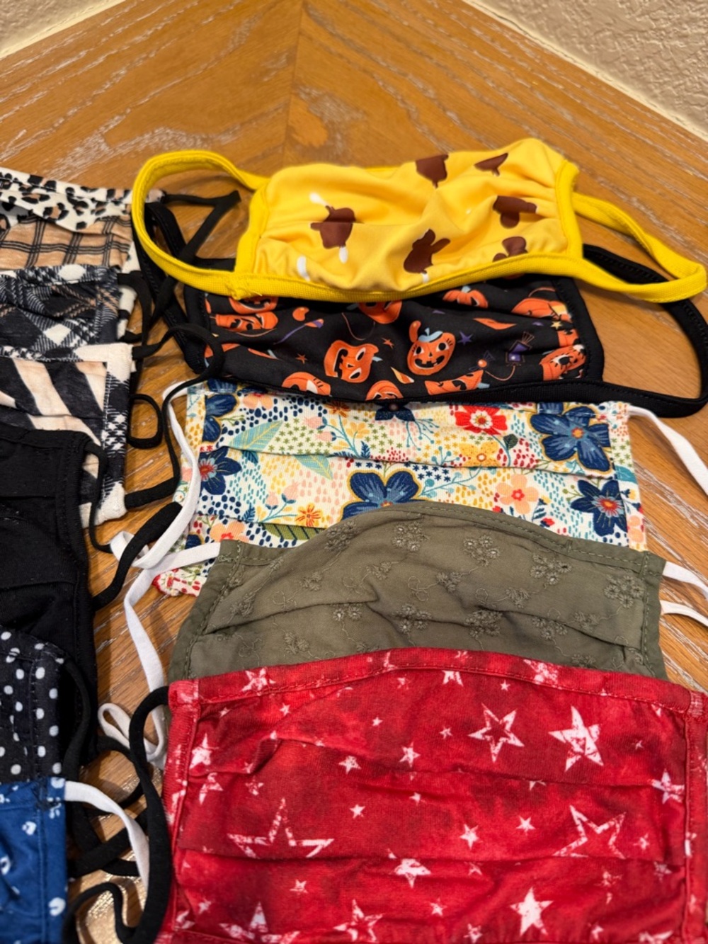 Reusable Face Mask Pack - Multi-Pattern - Picture 3 of 9